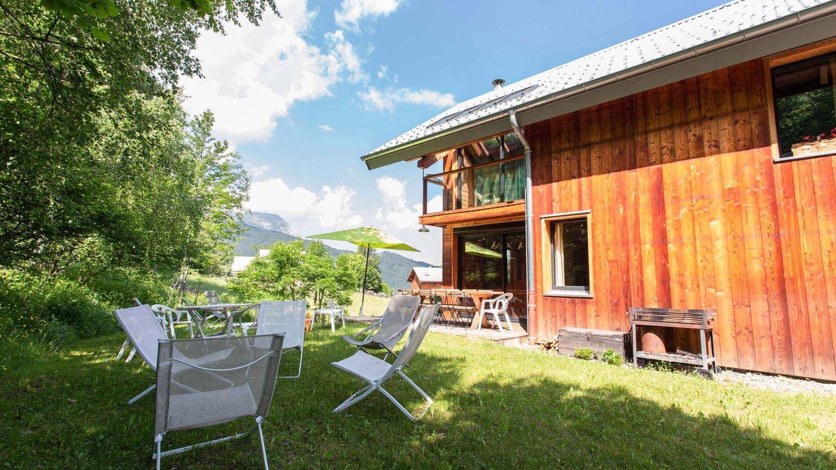 Les Sagnieres Ski Chalet | Chalet summer/winter Crots
