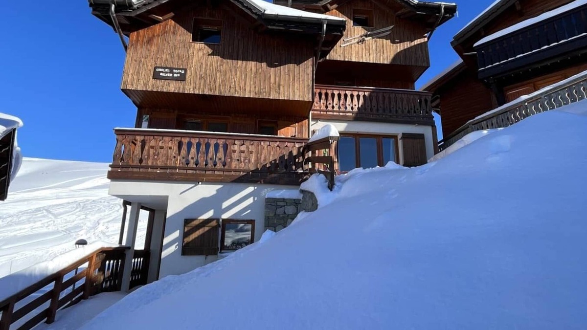 Plagne Soleil Ski Chalet | Chalet Topaz on the Slopes with Guaranteed Snow