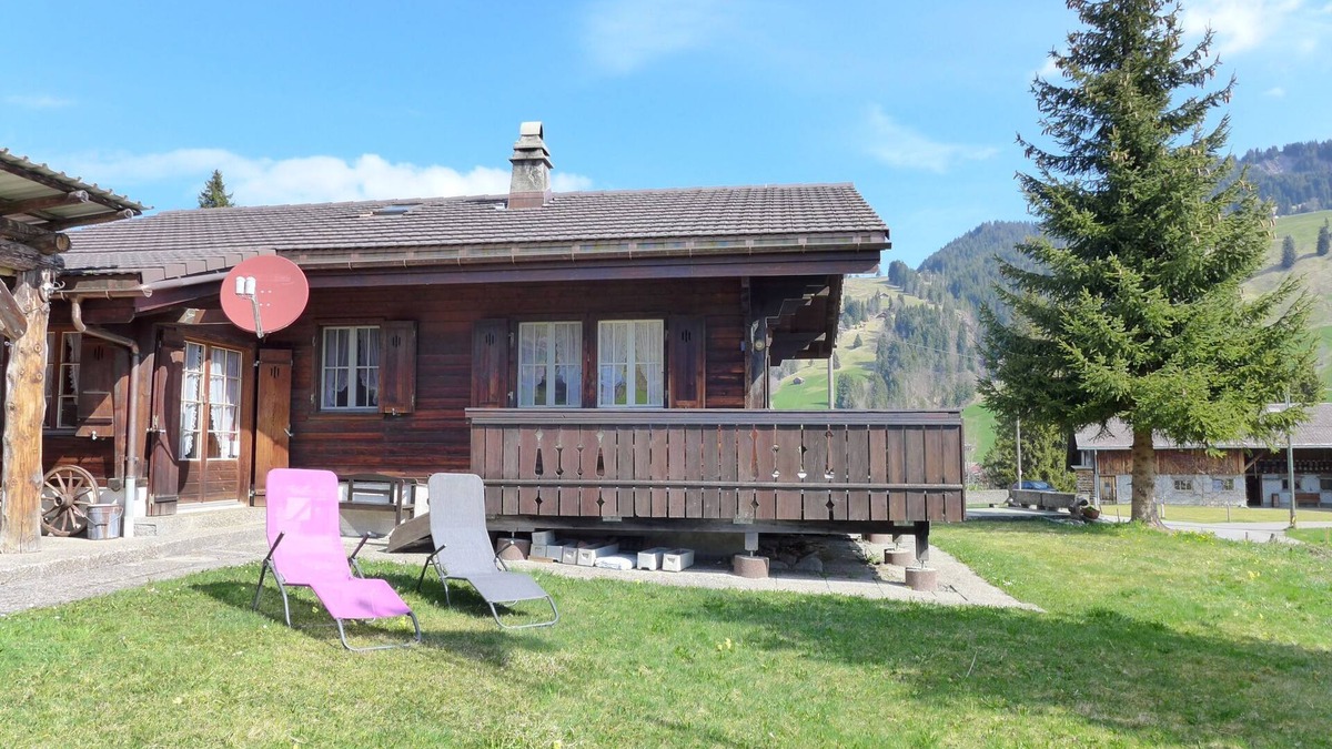Riedtwil House | Chalet Träumli by Interhome