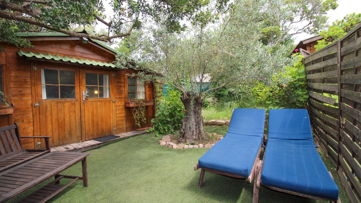 Coti-Chiavari Apartment | Chalet 'Un Moment De Douceur' with Sea View, Wi-Fi and Air Conditioning