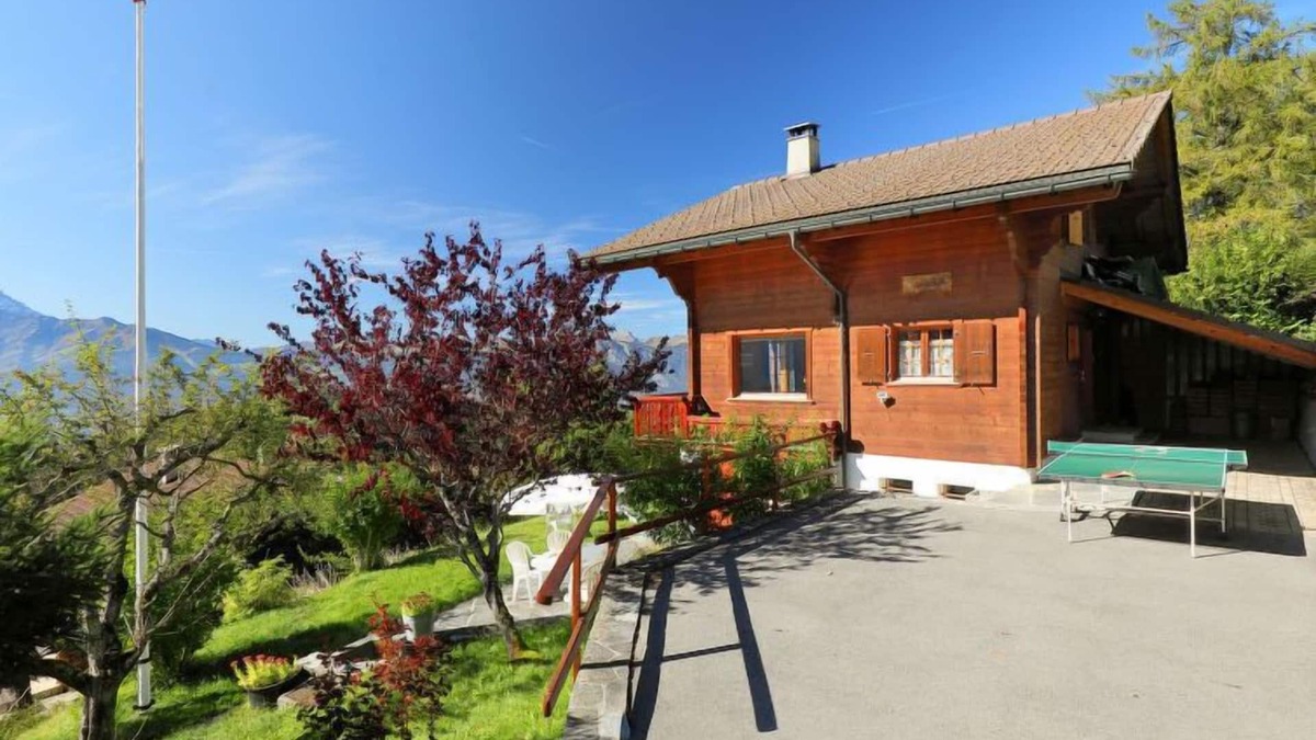 Barboleusaz House | Chalet Zan-Fleuron by Interhome