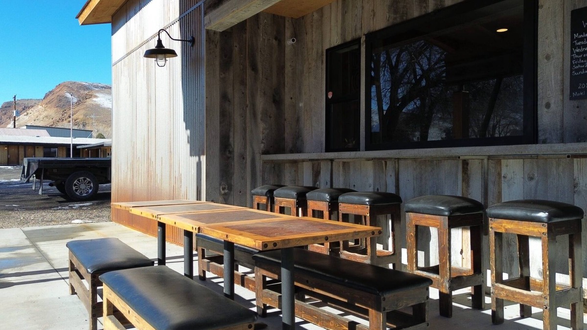Challis Hotel | Challis Roadhouse