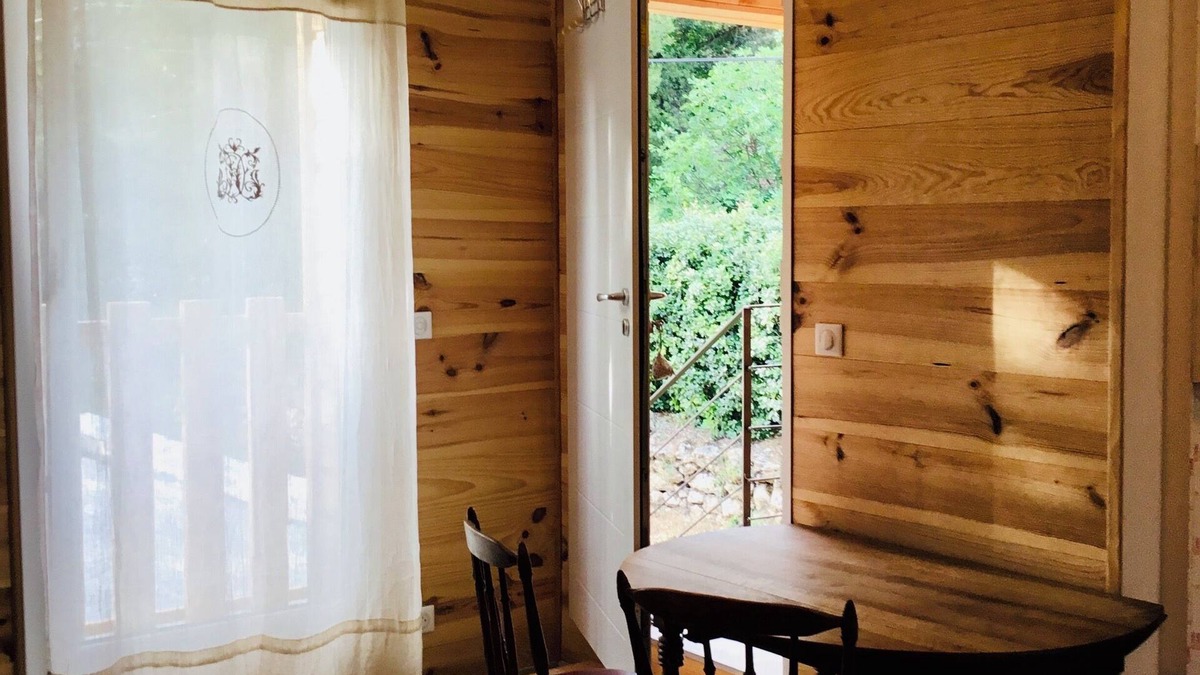 Massebœuf Bed & Breakfast | Chambre Avec Salle de Bain Privative et Jardin