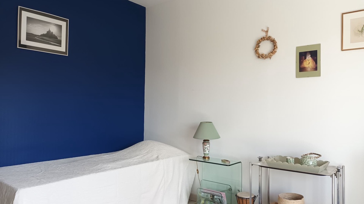 Chevrieres Bed & Breakfast | Chambre Décorée Avec Charme et Romantisme. Calme et Repos Assurés
