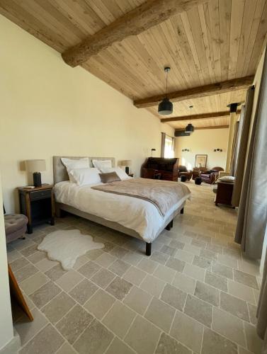 Hiesville Bed & Breakfast | Chambre d'hôte de La Baumée