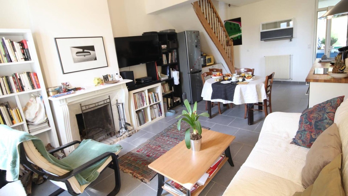 Ponts-et-Marais Bed & Breakfast | Chambre d'hôtes avec joli jardin