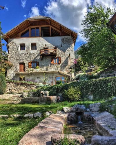 Eygliers Bed & Breakfast | Chambre d'hôtes La Font