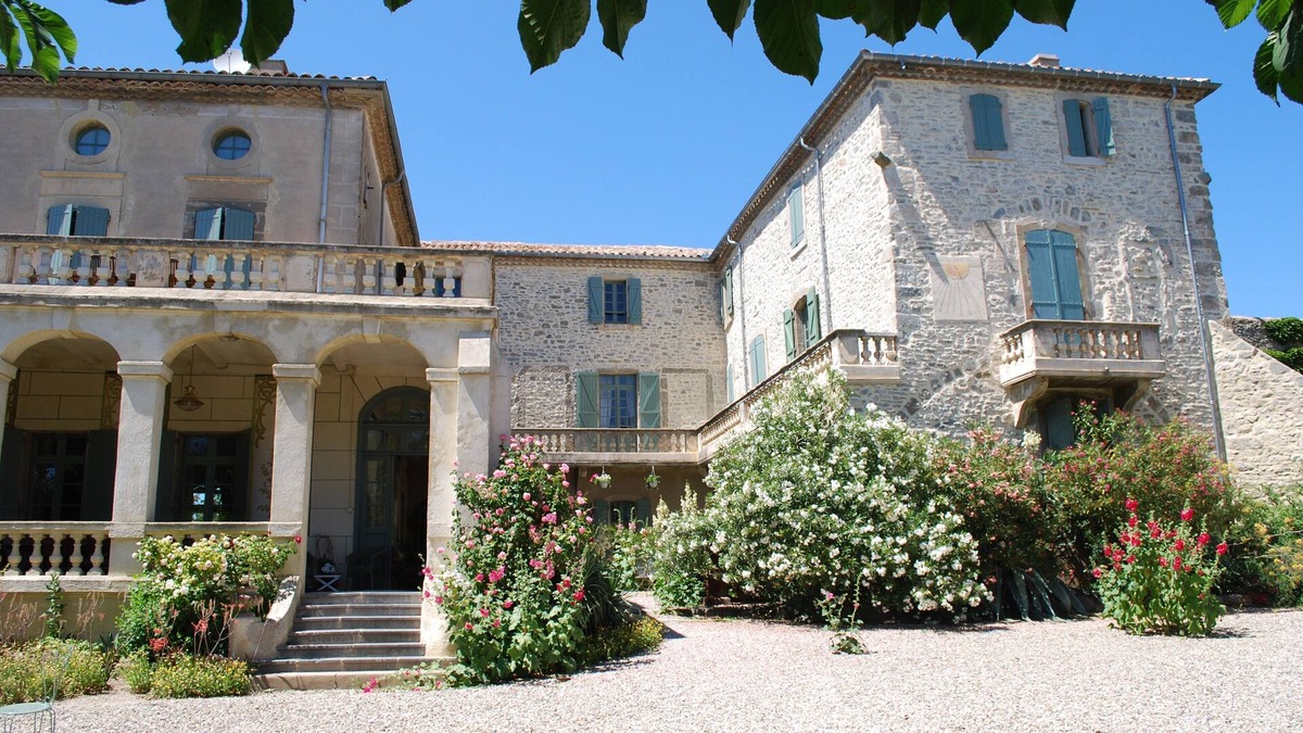 Trausse Bed & Breakfast | Chambre des Violons at Château de Paulignan