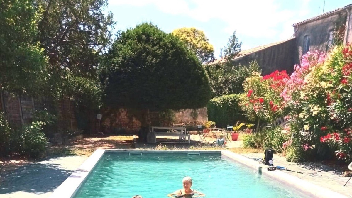 Saint-Andre-de-Sangonis Bed & Breakfast | Chambres Dhôtes "123 Soleil" Avec Piscine Pour 8 au Cœur de L'hérault!