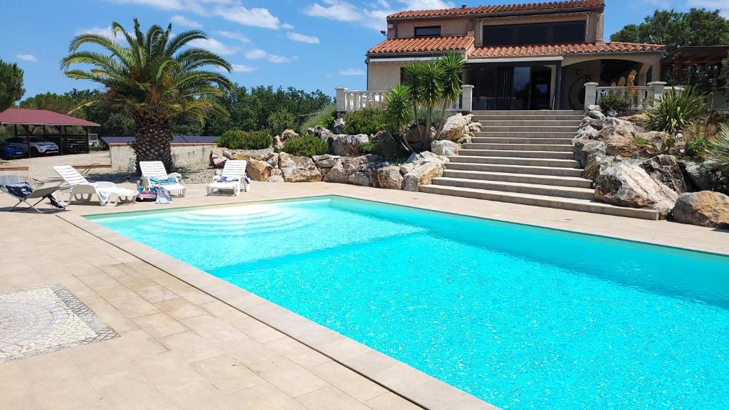 Saint-Genis House | Chambre d'hôte à la villa René