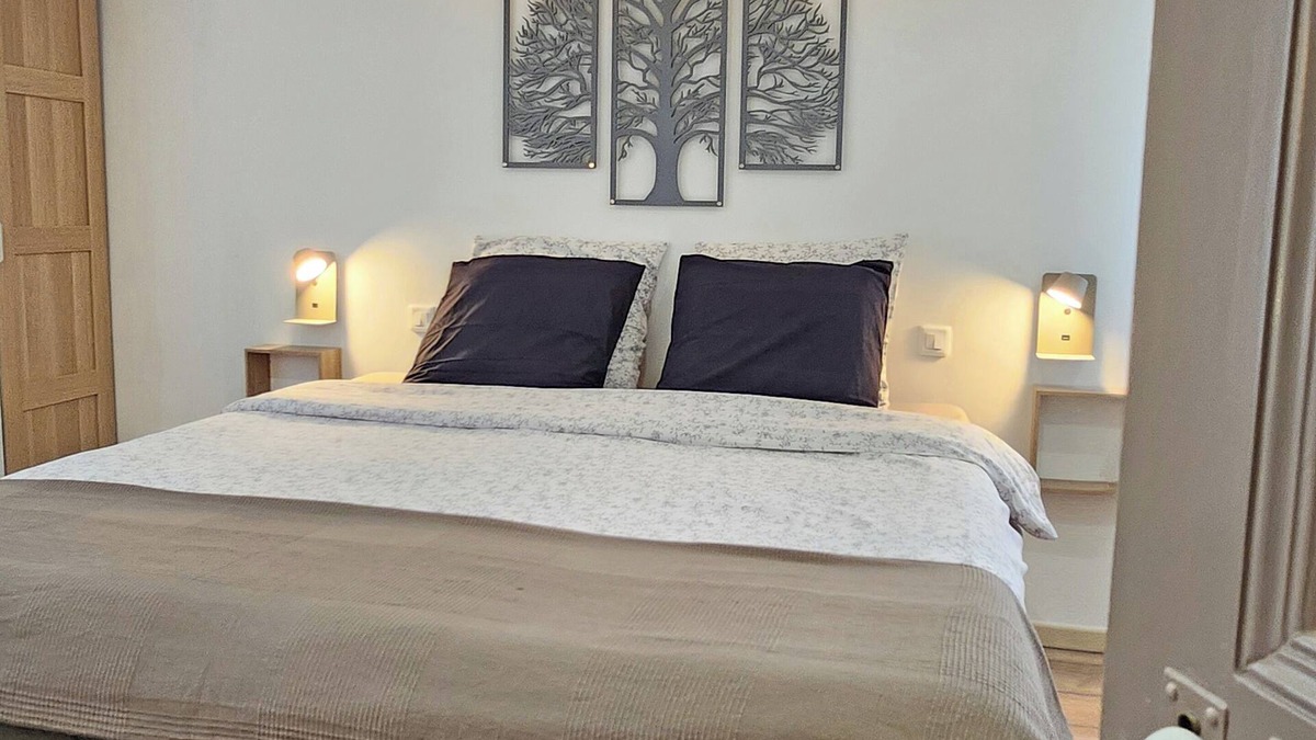 Saint-Pargoire Bed & Breakfast | Chambre Lavande - Domaine à l'Aise