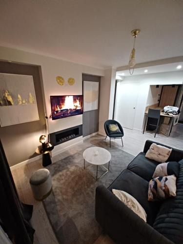 Saint-Pierre Bed & Breakfast | Chambre privée avec lit double - Appartement en colocation, quartier calme 13005 Marseille