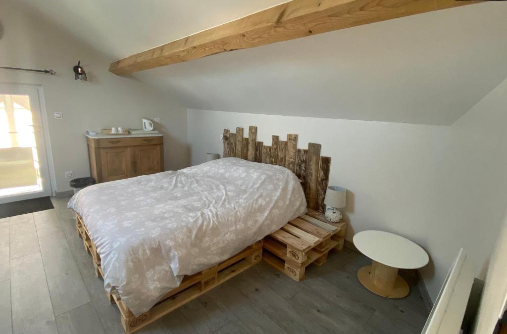 Fontainebrux Bed & Breakfast | Chambre privative chez Toutoune