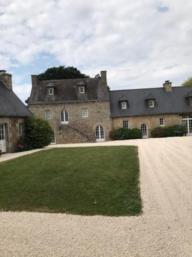Ploumilliau Bed & Breakfast | Chambres d'hôtes à Keraudy