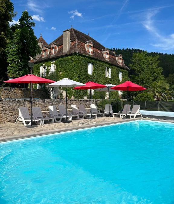 Tour-de-Faure Bed & Breakfast | Chambres d'hôtes Maison Redon