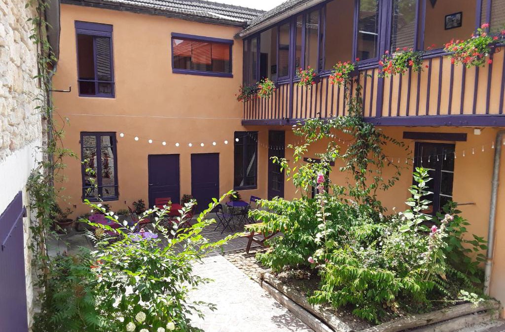 Mailly-la-Ville House | Chambres d'hotes Les Coutas