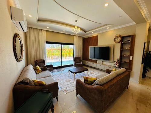 Kocasinan Villa | champagne villa