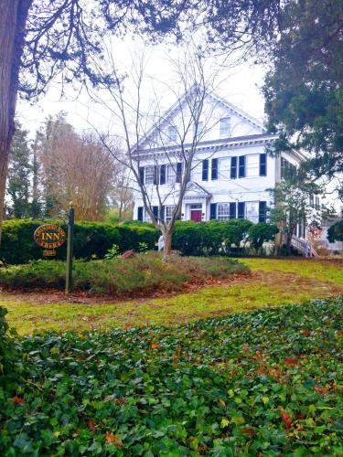 Snow Hill Bed & Breakfast | Chanceford Hall Bed & Breakfast