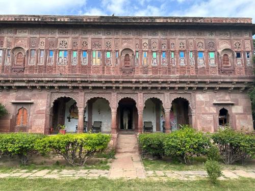 Chandelao Hotel | Chandelao Garh