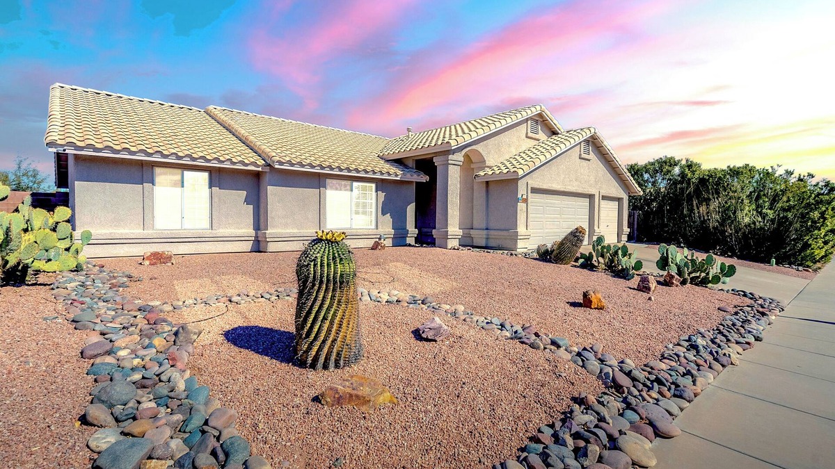 Colonias La Canada House | Chapala Court: 3BD/2BA w/Fire Pit & Hot Tub