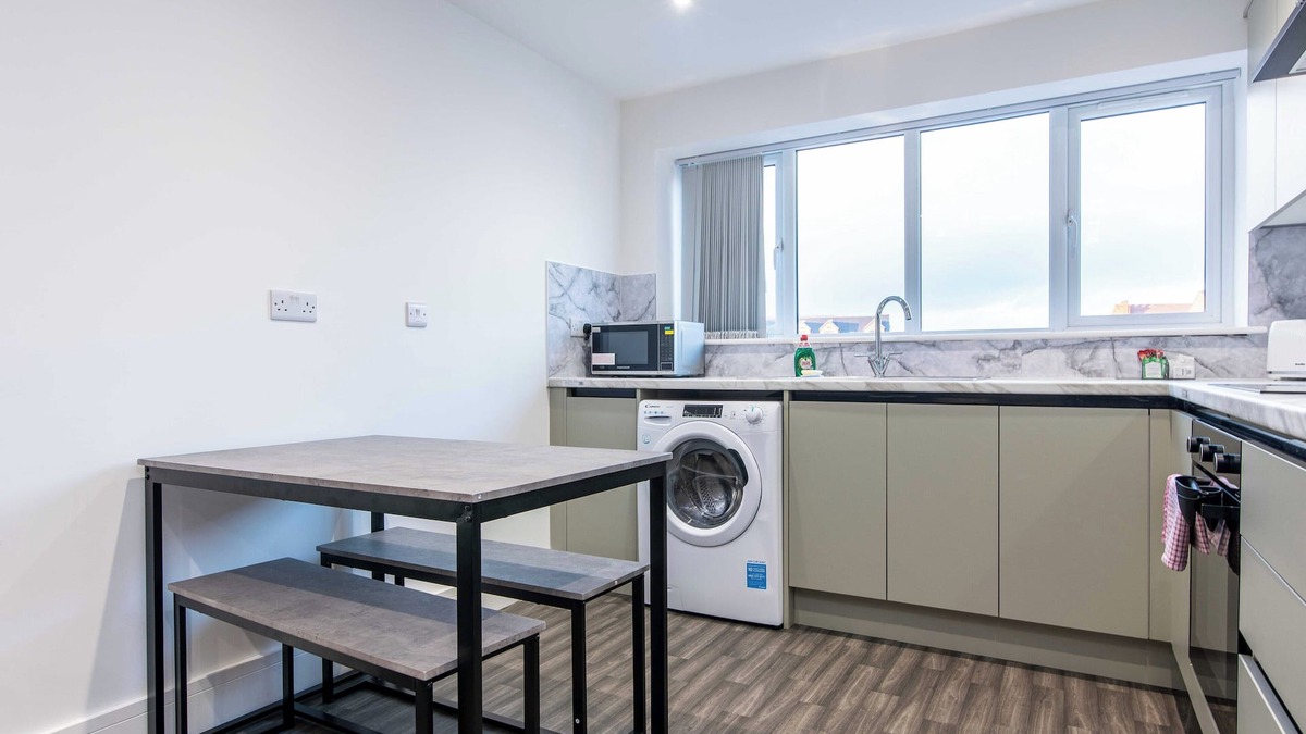 Long Eaton Apartment | Chapel Street Flat 5 - Parks & Leisure Spaces Nearby