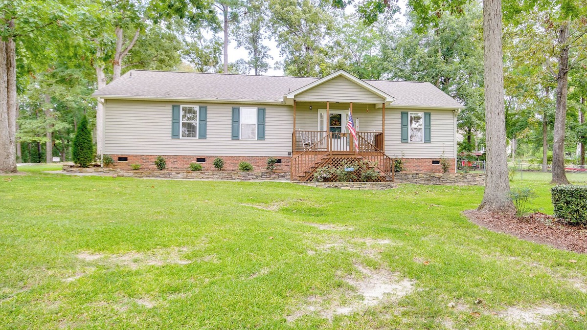 Chapin House | Chapin Home Near Boat Launch & Lake Murray!