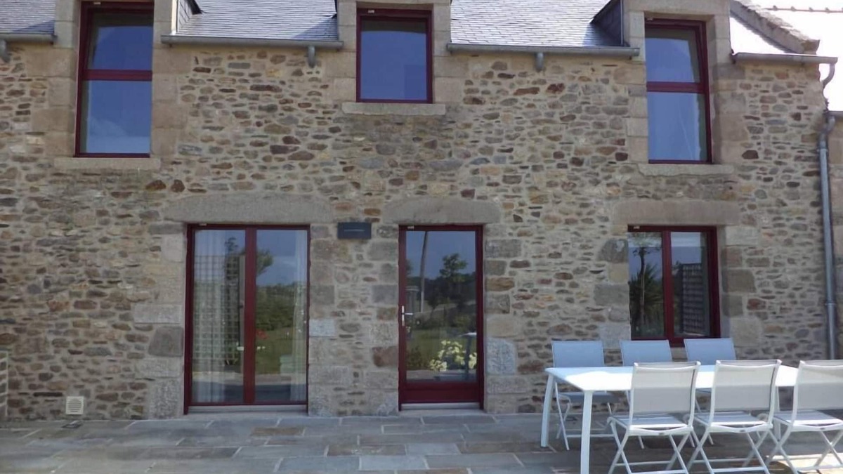 Saint-Meloir-des-Ondes House | Character house completely renovated
