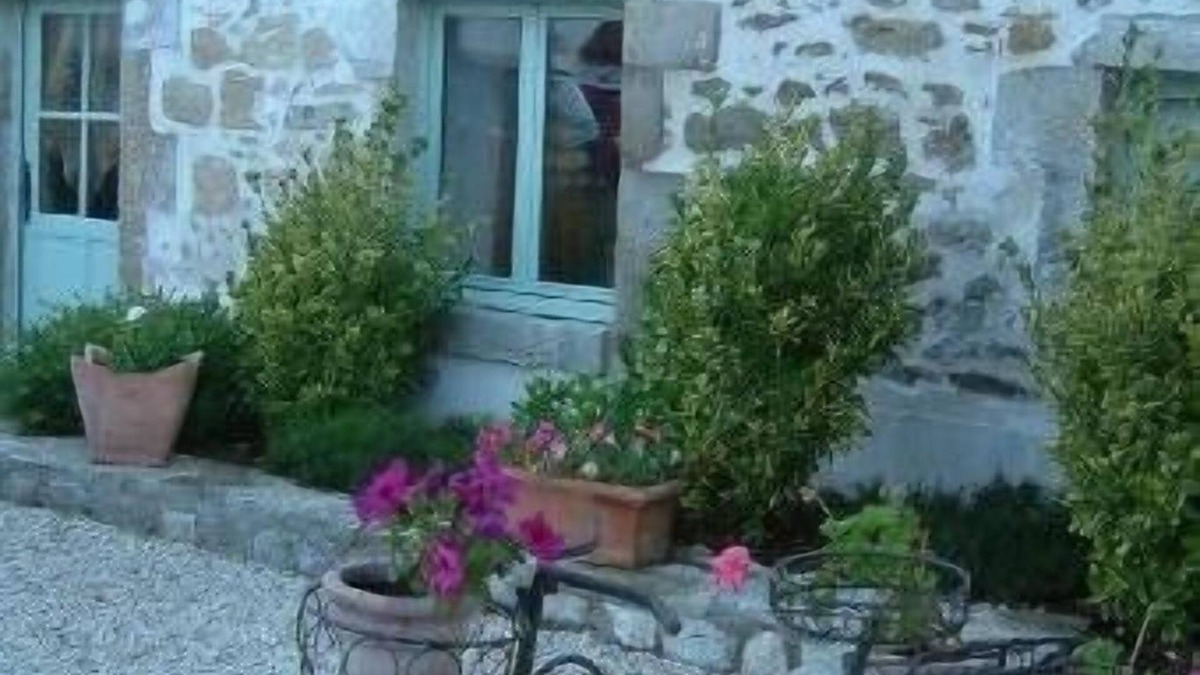Germigny-des-Pres Cottage | Character cottage completely renovated for 5 people