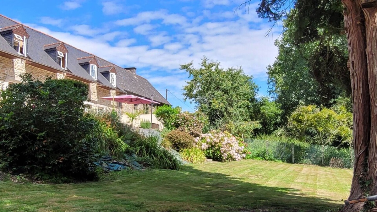 Baguer-Pican Cottage | Character property - L'évasion forestière
