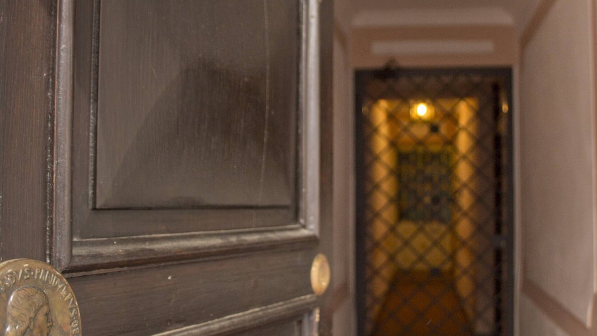 Repubblica Apartment | Characteristic apartment close to Colosseum