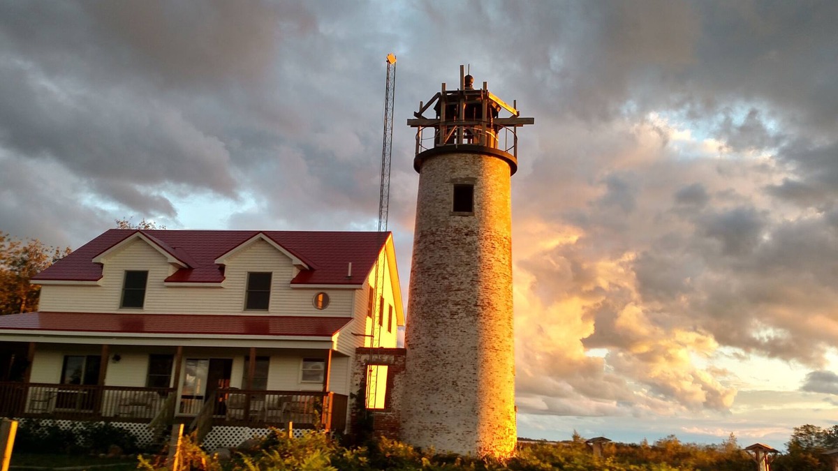 Au Gres House | Charity Island Lightkeepers Home Big Charity Island