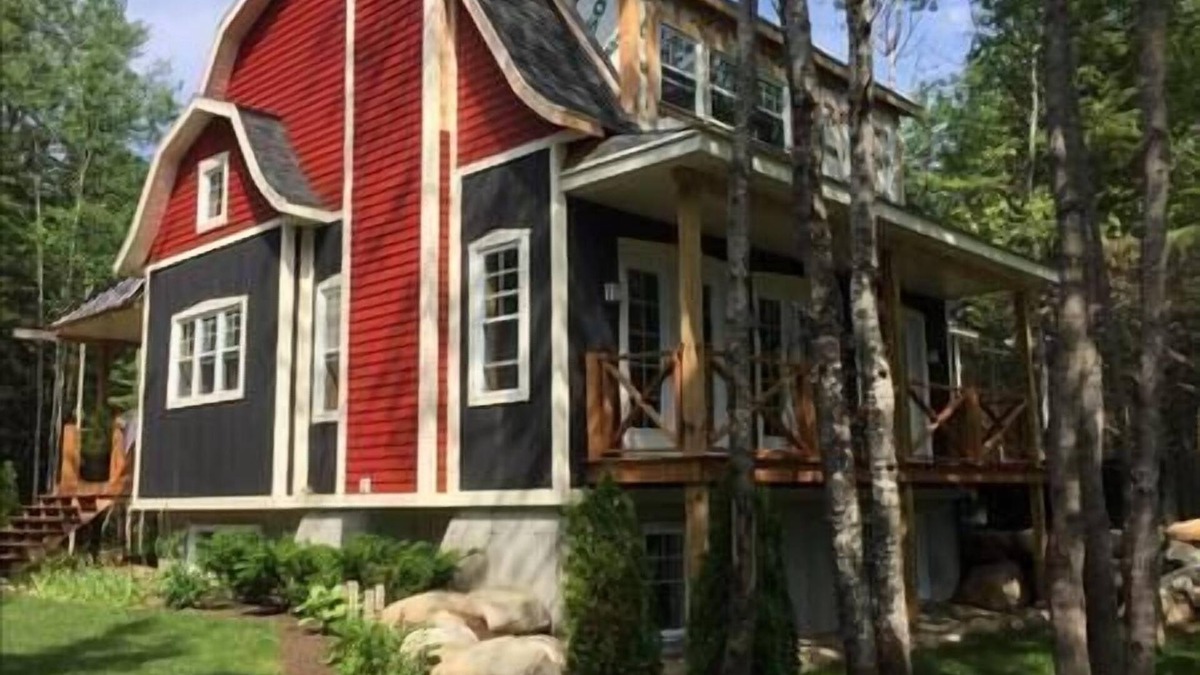 Saint Aime Des Lacs Ski Chalet | Charlevoix - Chalet Desjardins