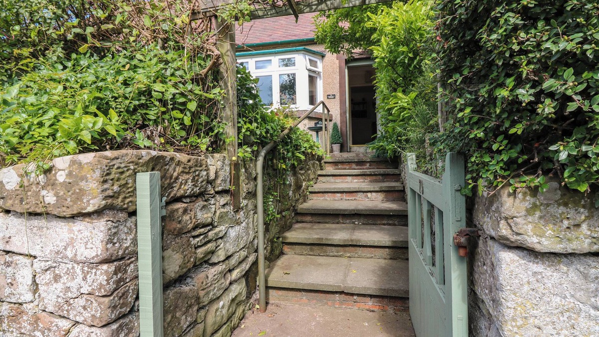 Swinton Cottage | Charlies Cottage