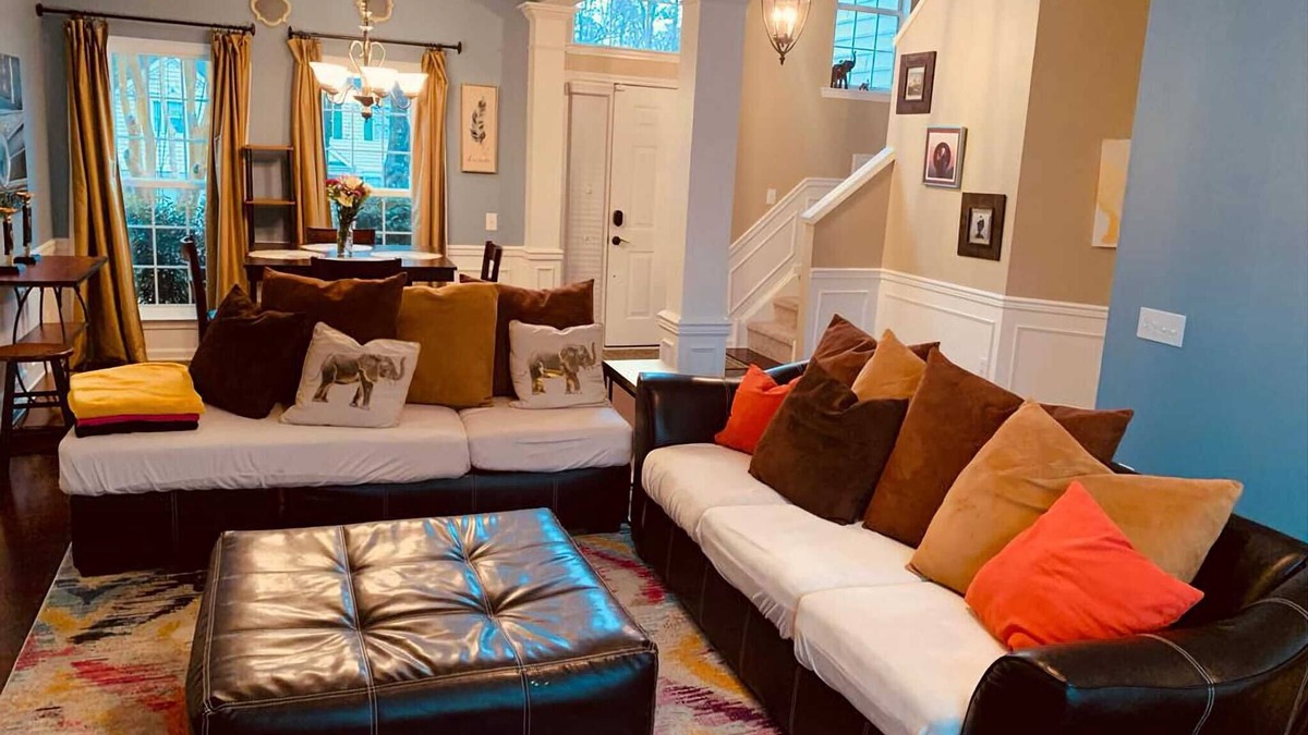 Charlotte House | Charlotte Hideaway, 5 minutes from Concord Mills Mall! A retreat away from home.