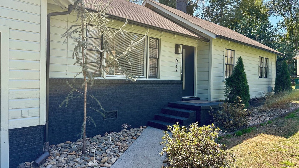 Charlotte House | Charlotte's Dream