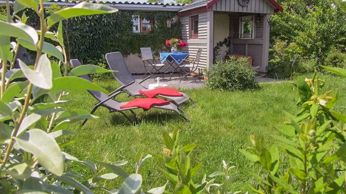 Ribnitz-Damgarten Apartment | Charlottes Landlust - Künstlerhaus