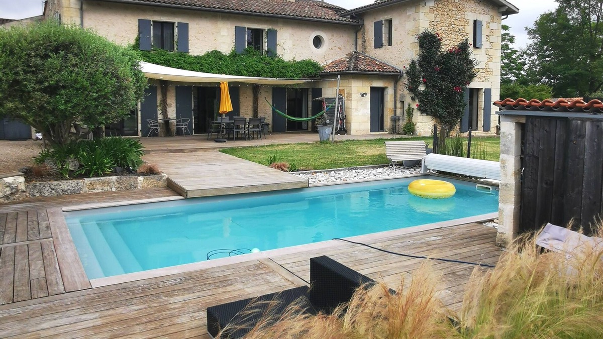 Saint-Caprais-de-Bordeaux House | Charming house with swimming pool and air conditioning 15 minutes from Bordeaux