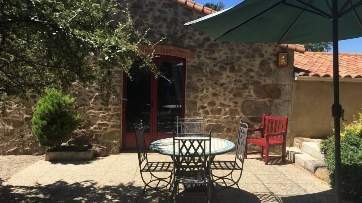 Saint-Michel-Mont-Mercure Cottage | Charming Cottage in Agricultural Hamlet, Near Puy du Fou, with Garden & BBQ