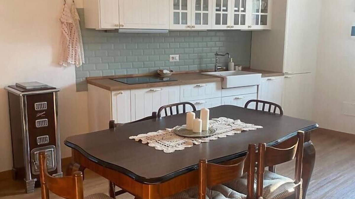 Corniglio Apartment | Charm in the village - Apartment Lina