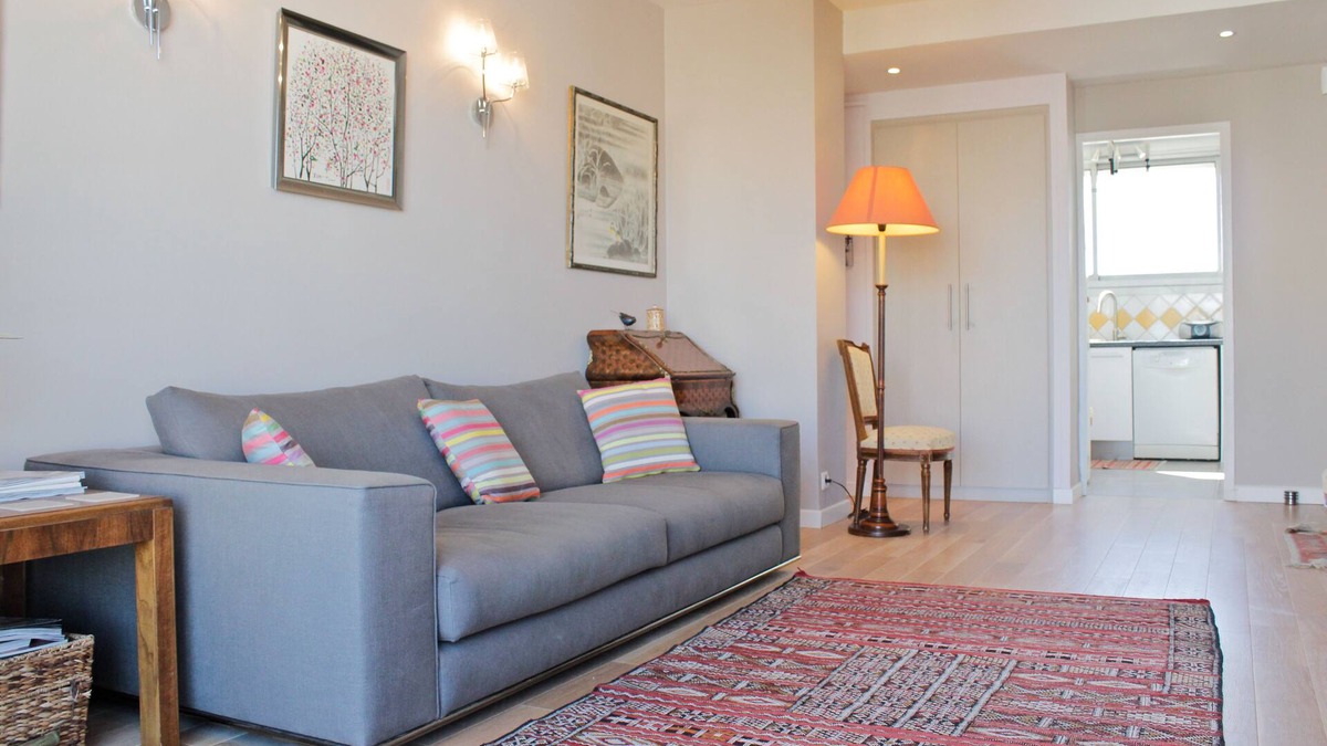 Saint-Giniez Apartment | Charm, quietness, beach, city, ideal location and 5 minutes from motorways