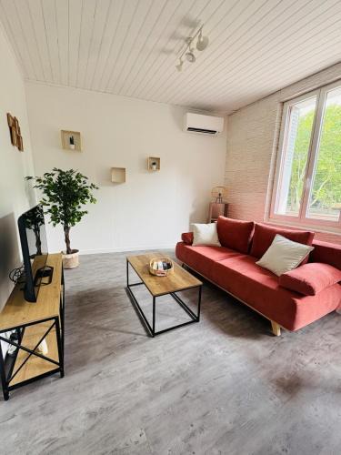 Soual Apartment | Charmant appartement rénové l Climatisé l Soual