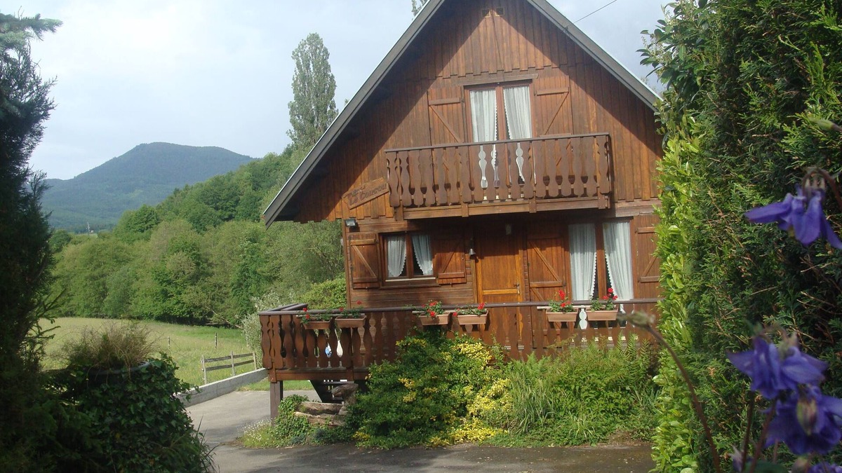 Breitenau Ski Chalet | Charmant Chalet Individuel au Pied des Montagnes en Centre Alsace
