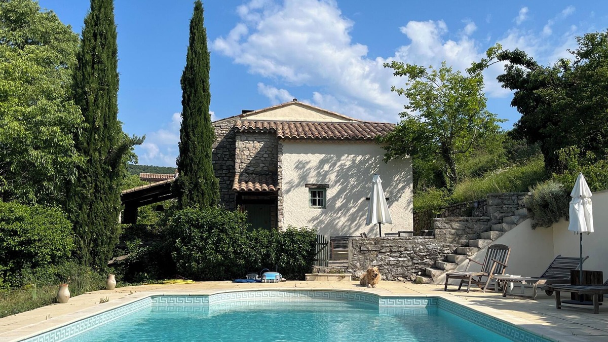 Brujas Other | Charmant mas Avec Piscine Privée au Milieu de la Garrigue au sud de Lardèche