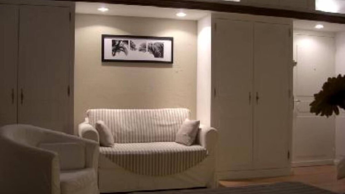 Antibes City Centre Apartment | Charmant Studio Le Pescadou Antibes