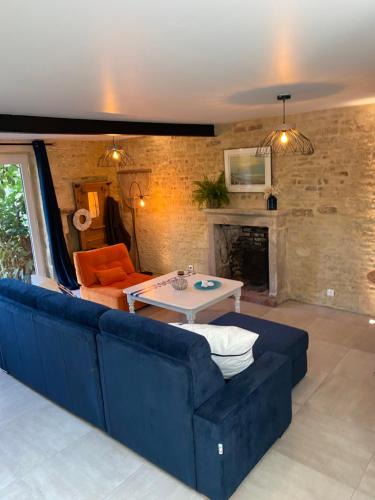 Colleville-Montgomery House | Charmante maison du XVIII en pierre rénovée