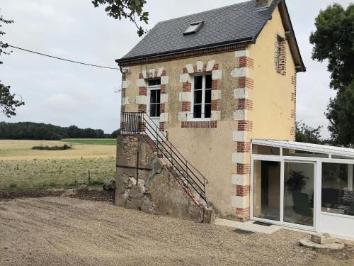 Flee House | Charme champêtre entre Le Mans et Tours, maison rénovée en pleine nature - FR-1-410-480