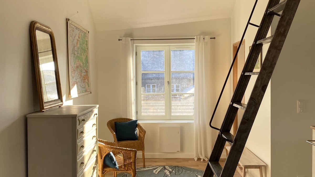 La Chapelle-Saint-Mesmin House | Charming mezzanine studio