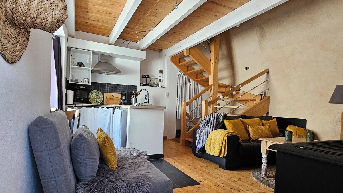 Saint-Georges-de-Levejac House | Charming caussenarde house