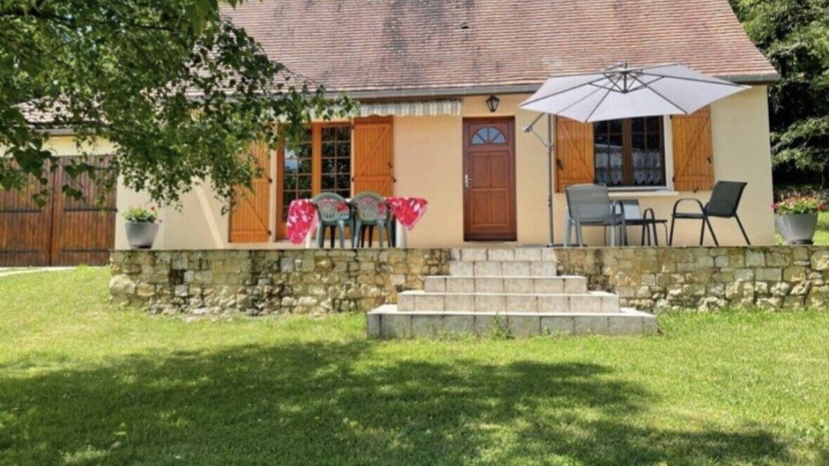 Mauzac-et-Grand-Castang House | Charming Périgord house with above-ground pool