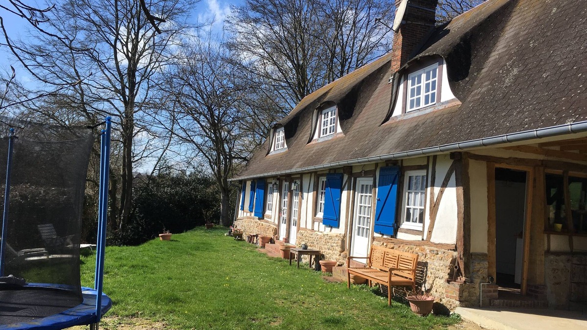 Saint-Georges-du-Vievre House | Charming Norman house on the edge of a village with all basic amenities ;)